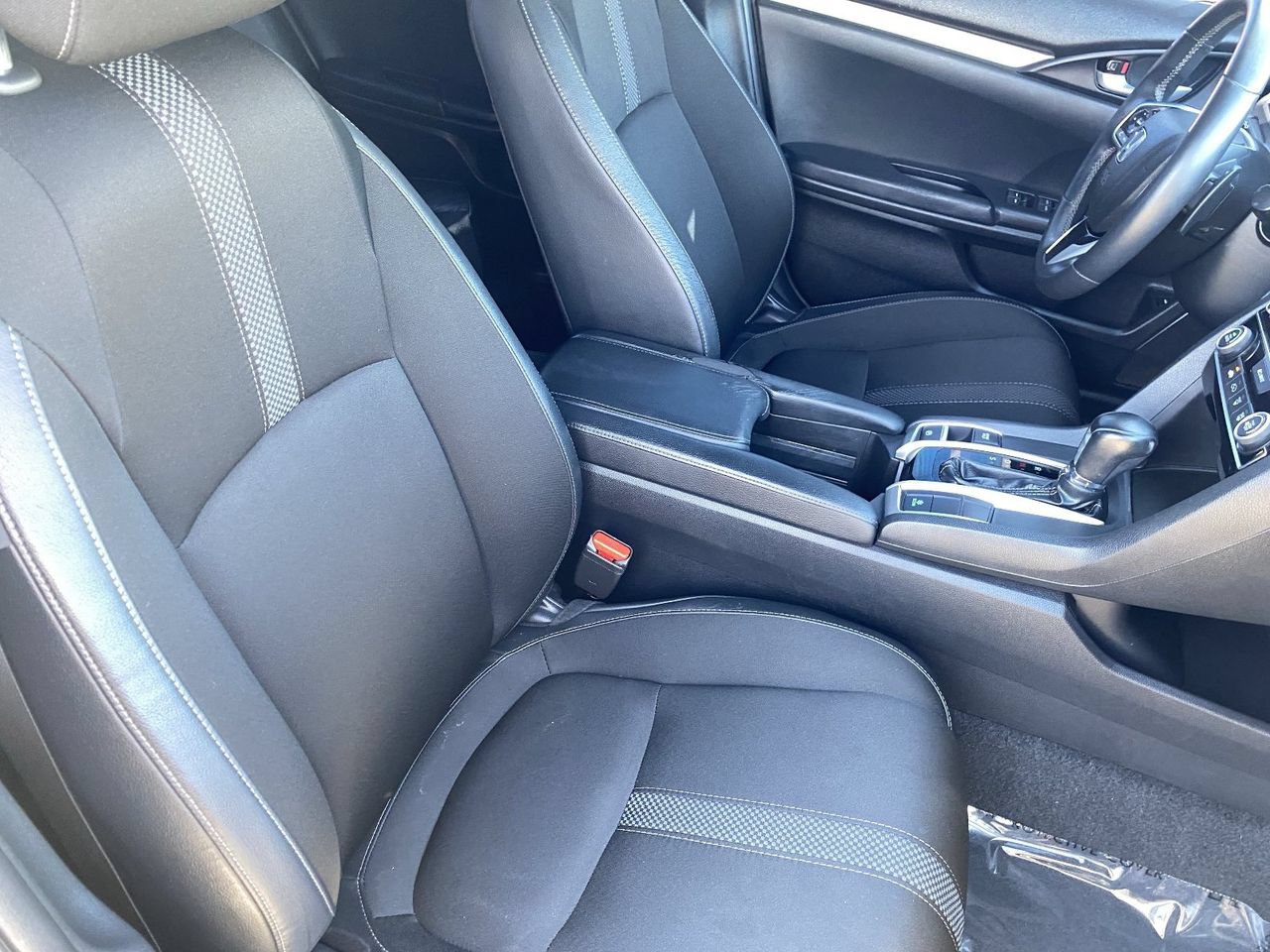 Used 2019 Honda Civic Sport image 11
