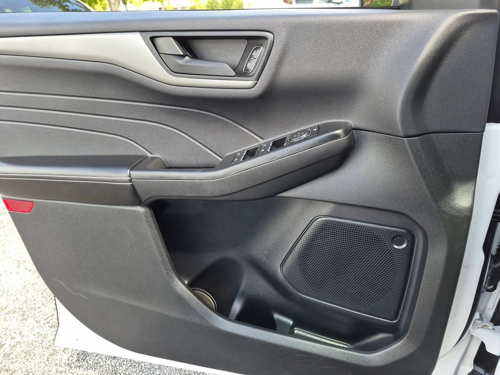 Used 2025 Ford Escape Active FWD image 20