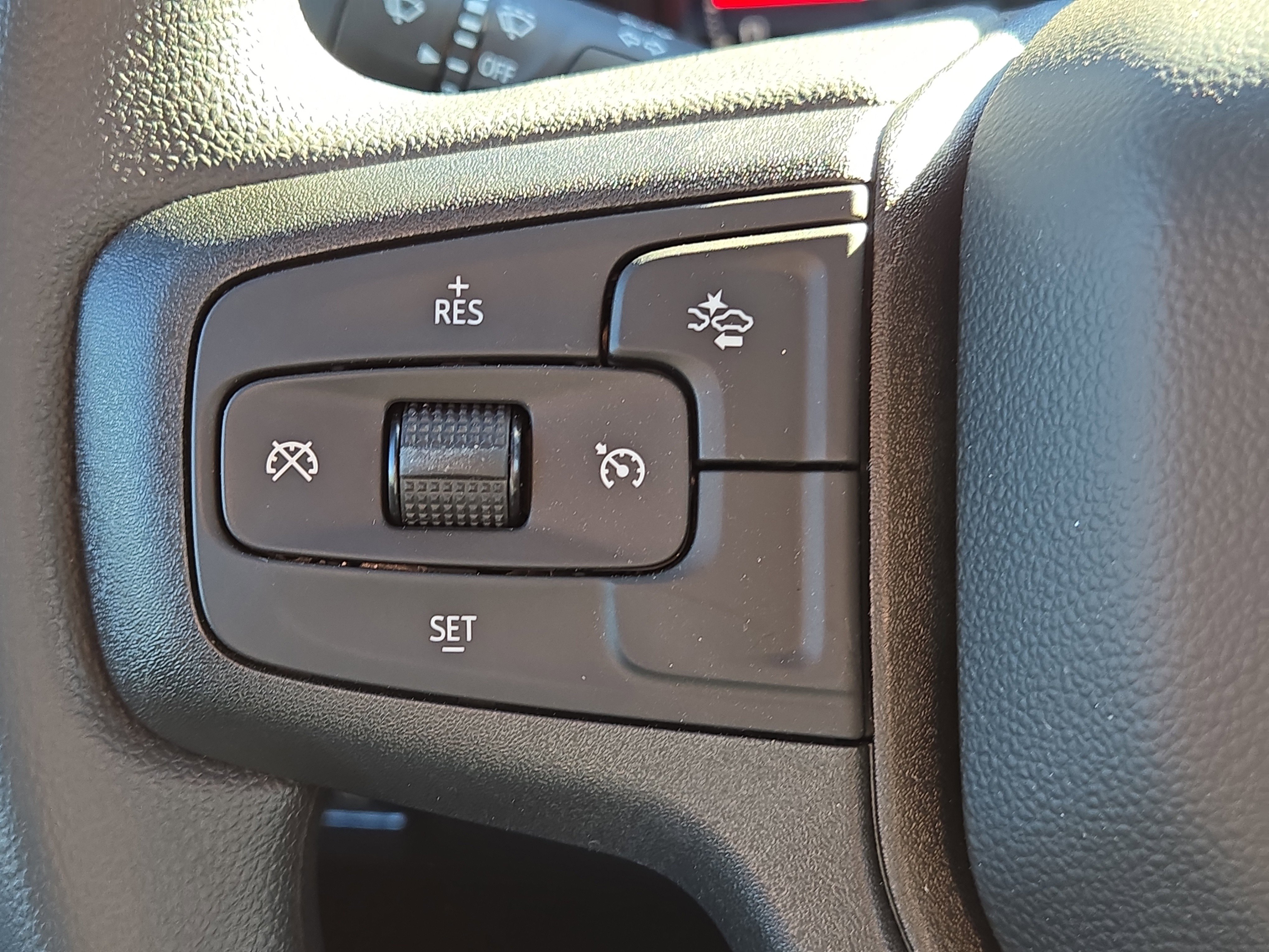 New 2026 Chevrolet Silverado 2500 Custom w/ Custom Convenience Package image 26