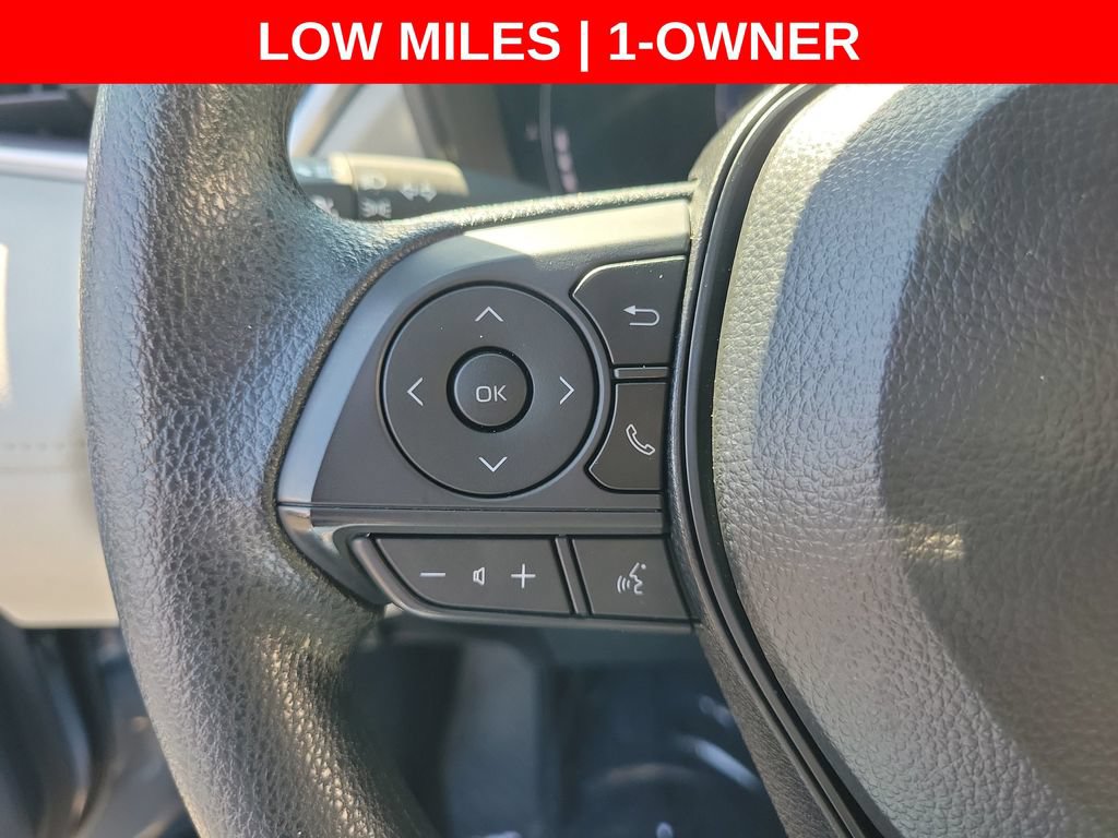 Used 2026 Toyota Corolla Cross L FWD image 24