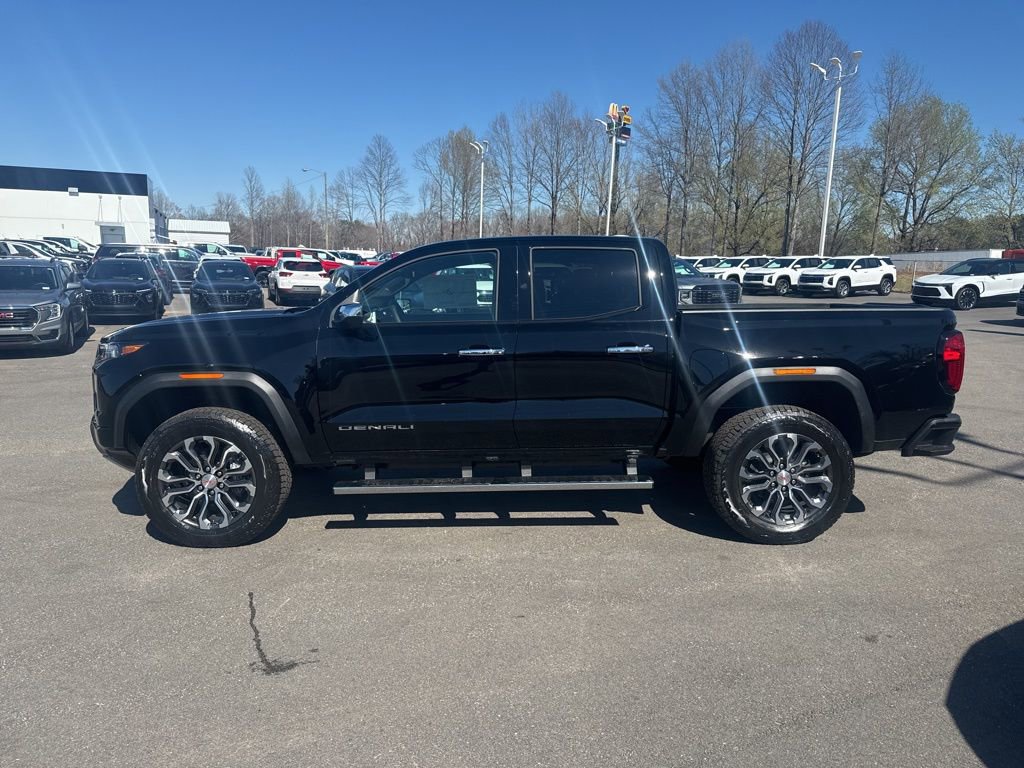 New 2026 GMC Canyon Denali image 2