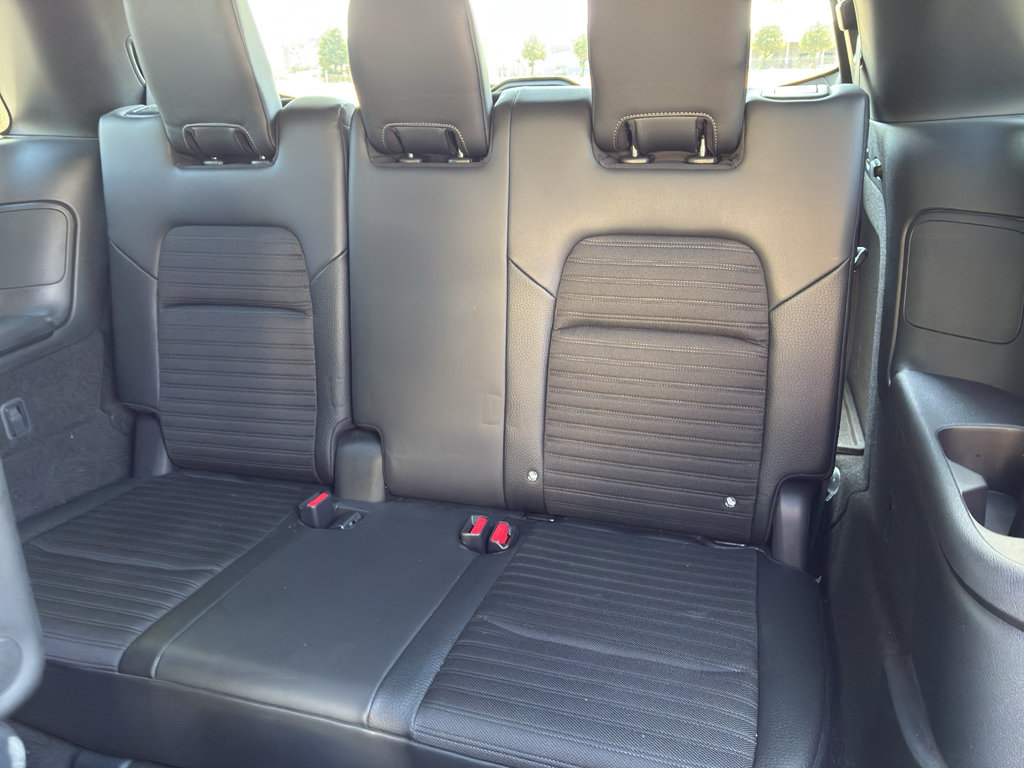 Used 2025 Nissan Pathfinder Rock Creek AWD/4WD image 46