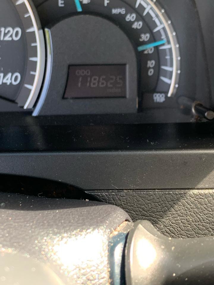 Used 2014 Toyota Camry XLE w/ Leather Package FWD image 12