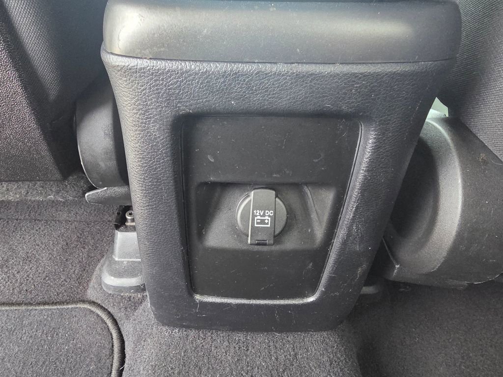 Used 2020 Dodge Journey SE w/ SE Popular Equipment Group image 26