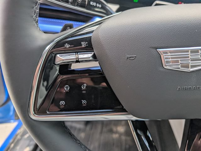 New 2026 Cadillac Optiq Luxury 1 w/ LPO, Floor Liner Package AWD/4WD image 16