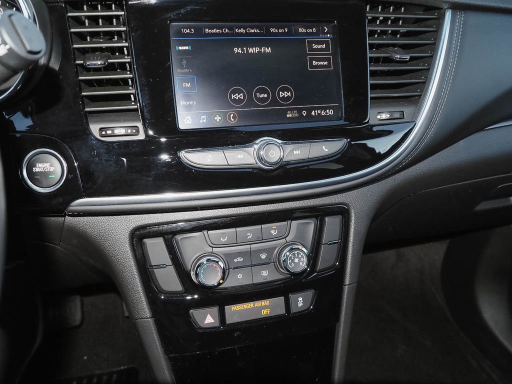 Used 2022 Buick Encore Preferred w/ Safety Package image 11
