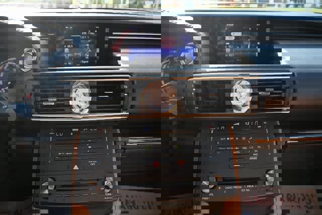 Used 2016 Lexus RC 300 AWD image 29