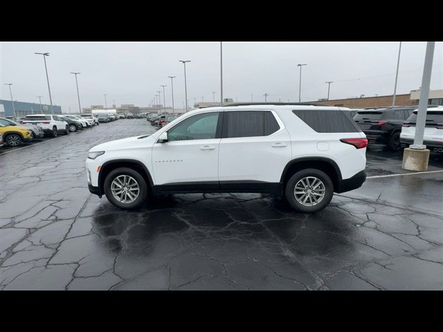 Used 2023 Chevrolet Traverse LT w/ LPO, Floor Liner Package image 5