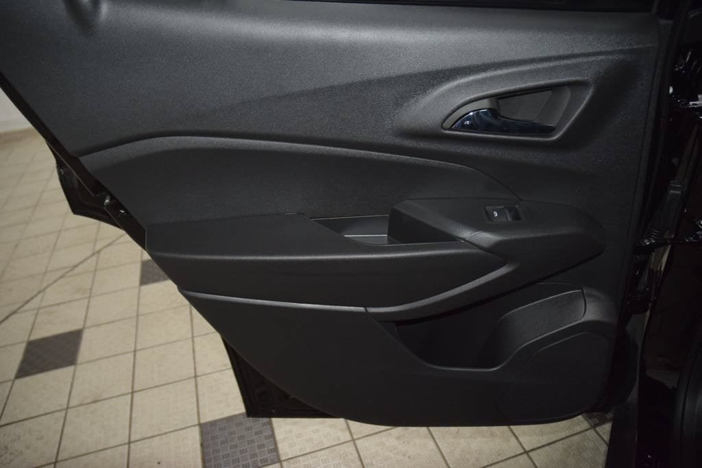 New 2026 Chevrolet Trax RS w/ Driver Confidence Package FWD image 42
