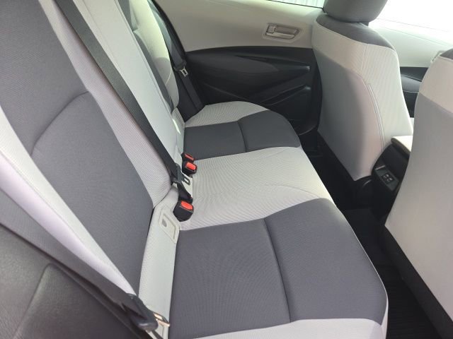 Used 2024 Toyota Corolla LE image 9