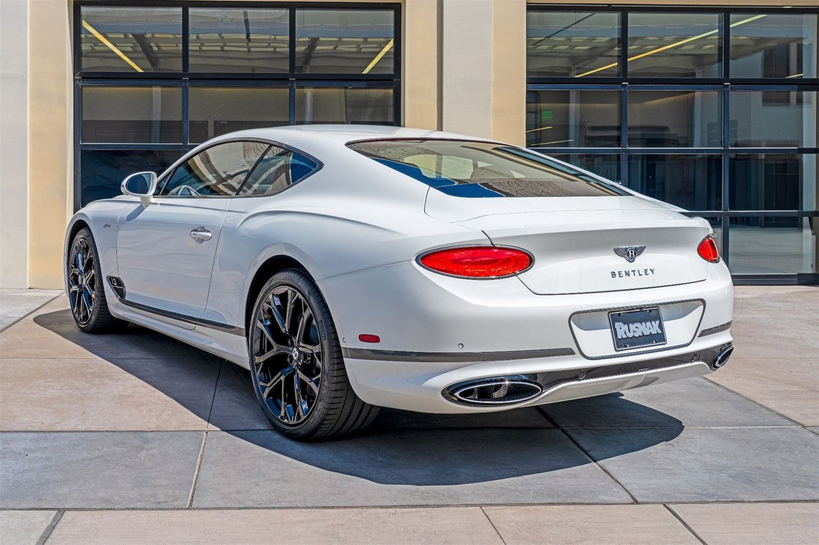 Used 2024 Bentley Continental GT Speed image 14