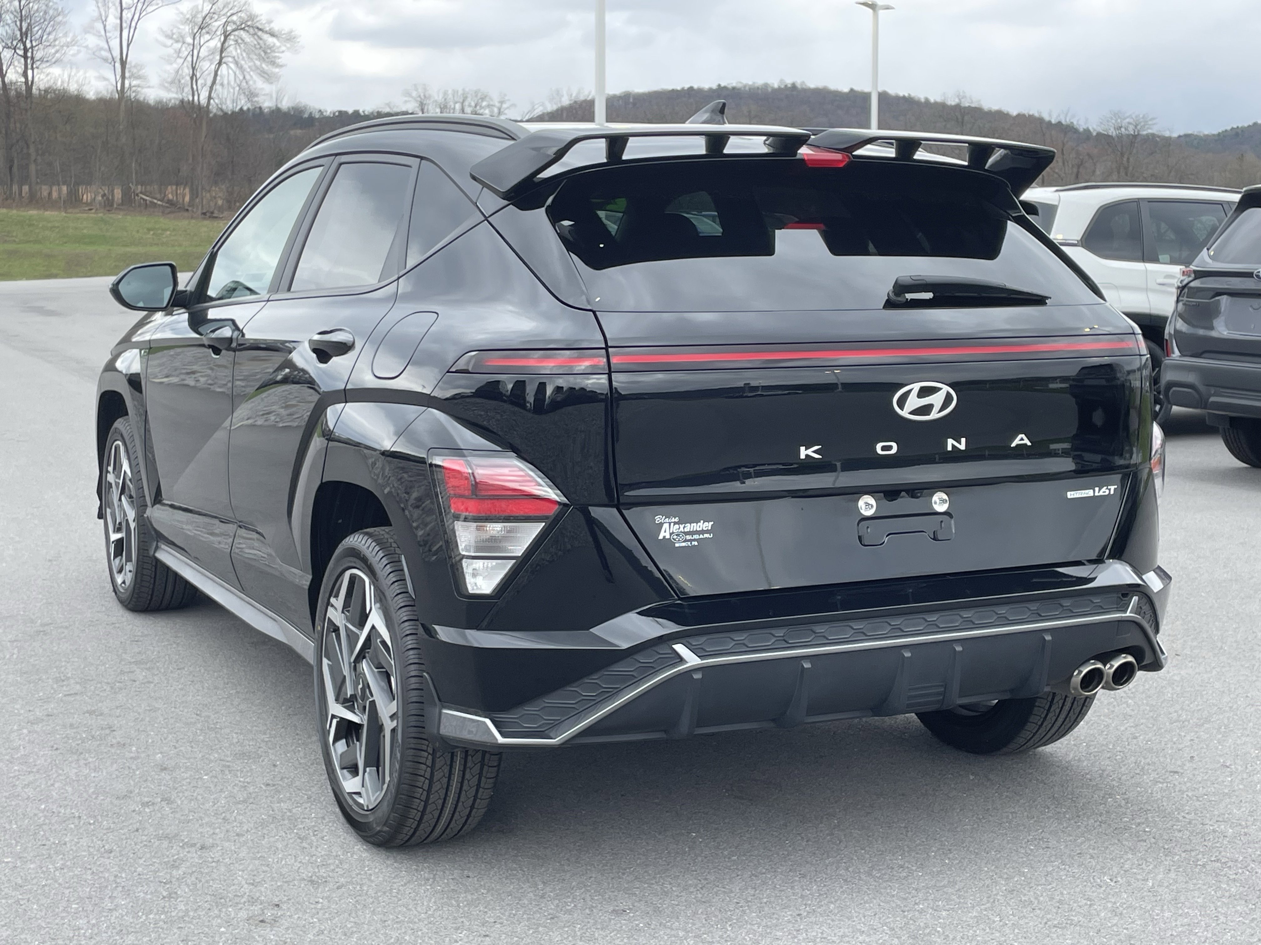 Used 2024 Hyundai Kona N Line image 6
