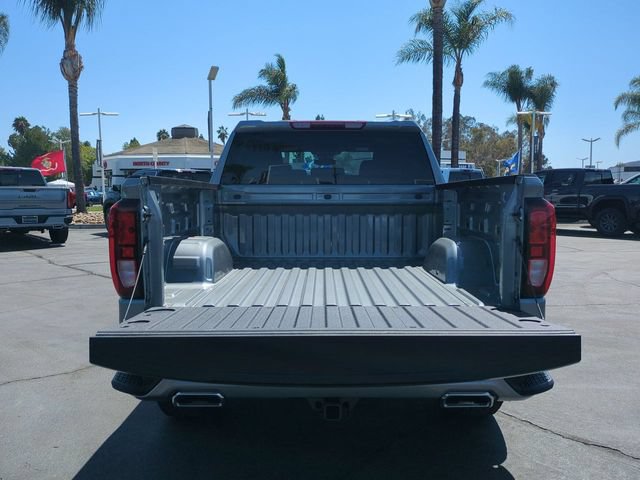 New 2026 GMC Sierra 1500 Elevation w/ LPO, Elevation Black Package AWD/4WD image 27