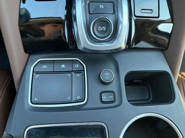 Used 2024 Acura MDX SH-AWD w/ Technology Package image 44