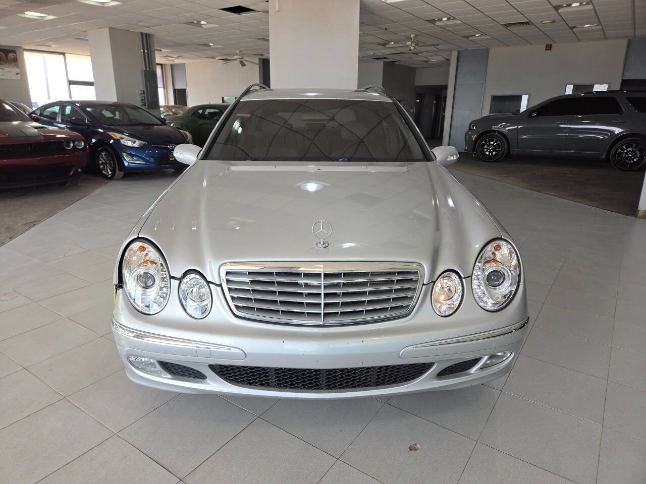 Used 2004 Mercedes-Benz E 320 Wagon image 2