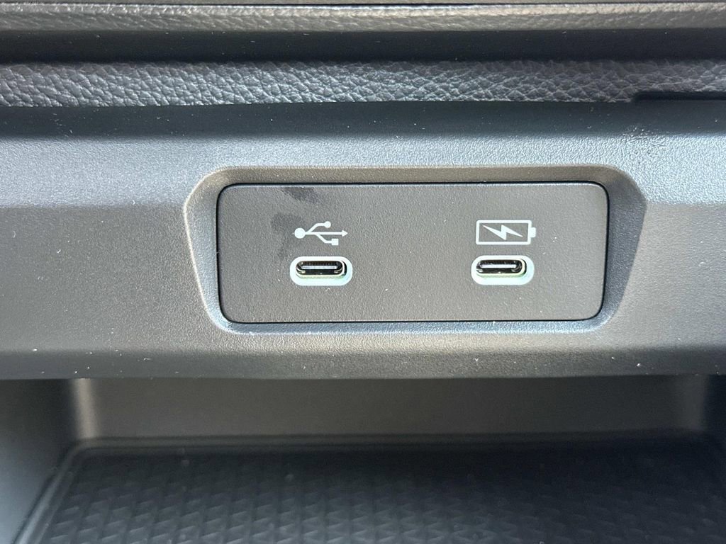 Used 2025 Honda Accord LX image 31