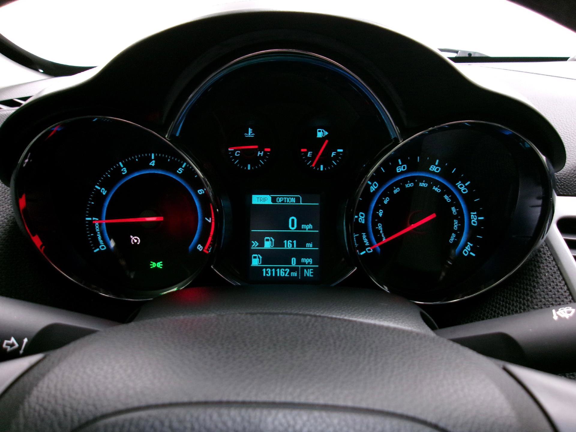 Used 2013 Chevrolet Cruze LT w/ Enhanced Safety Package image 8