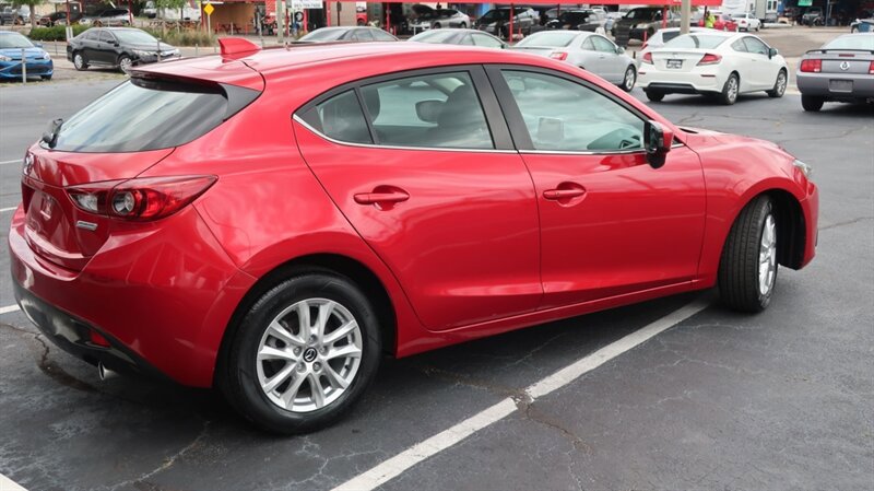 Used 2014 MAZDA MAZDA3 i Touring w/ Technology Package image 5