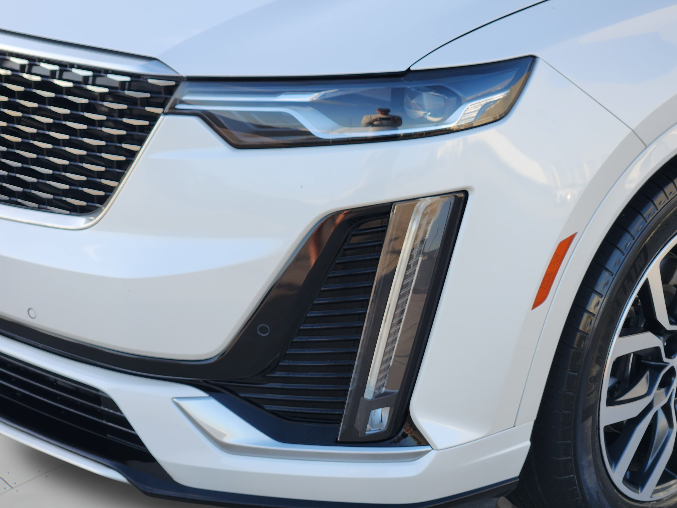 Used 2023 Cadillac XT6 Luxury FWD image 8