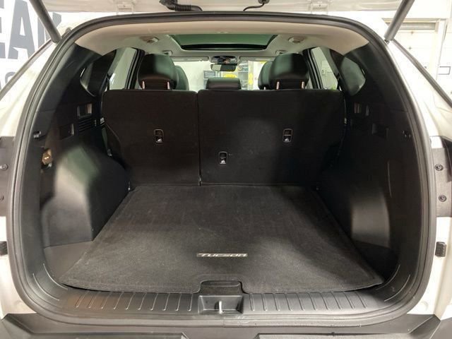 Used 2023 Hyundai Tucson Limited image 25