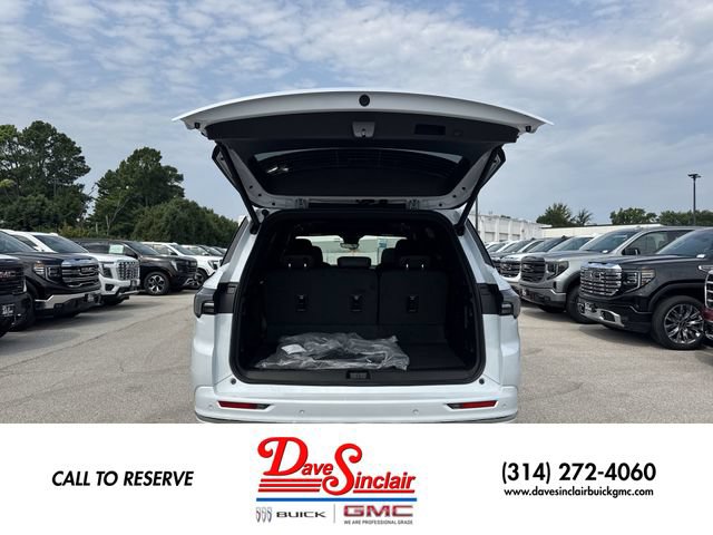 New 2026 Buick Enclave Avenir w/ Super Cruise Package FWD image 25