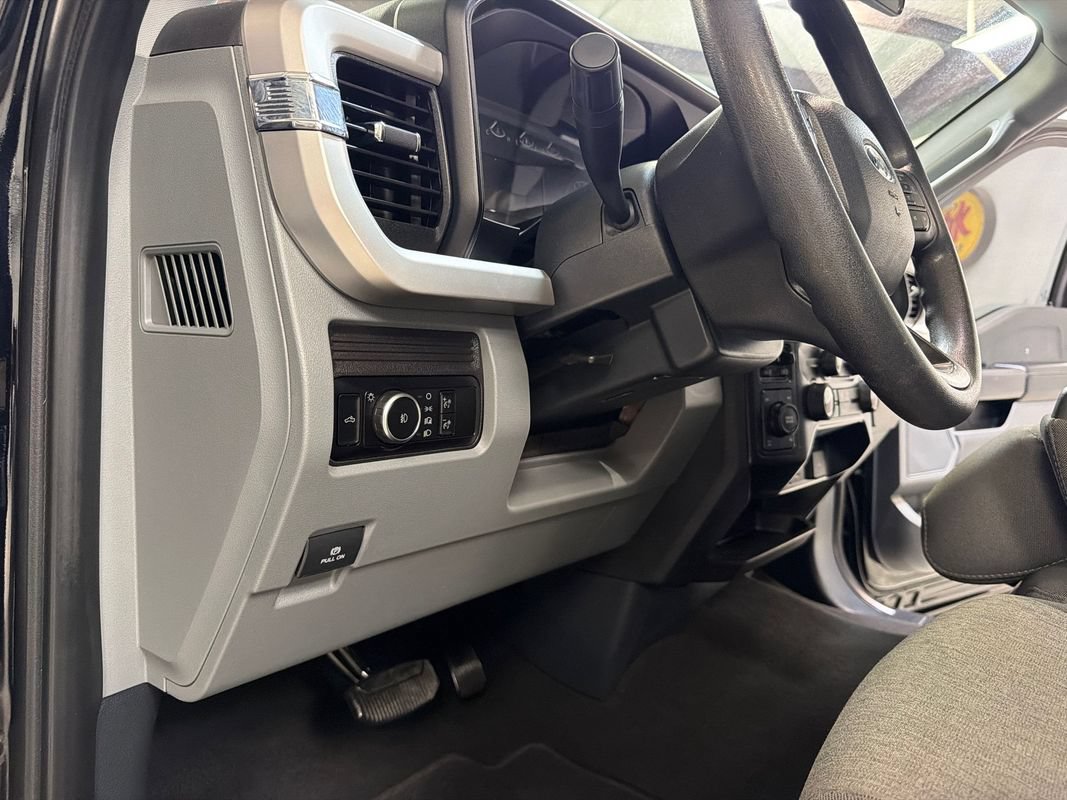 Used 2024 Ford F250 XL w/ STX Appearance Package AWD/4WD image 28