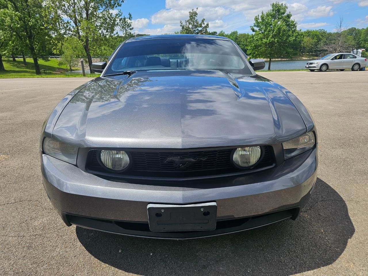 Used 2010 Ford Mustang GT RWD image 13