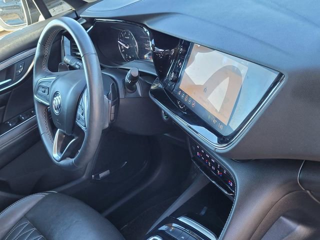 Used 2021 Buick Envision Avenir w/ Technology Package II image 27