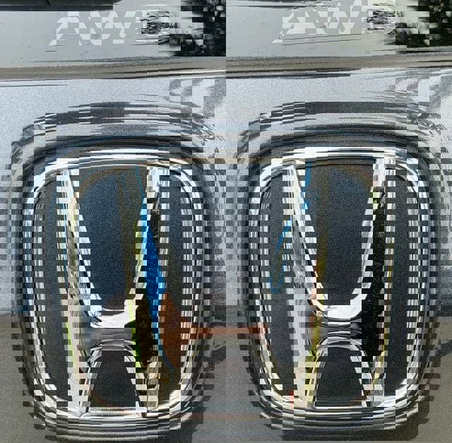 Certified 2025 Honda CR-V EX image 6