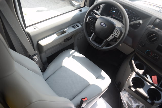 New 2027 Ford E-450 and Econoline 450 Super Duty w/ Power Equipment Group RWD image 2