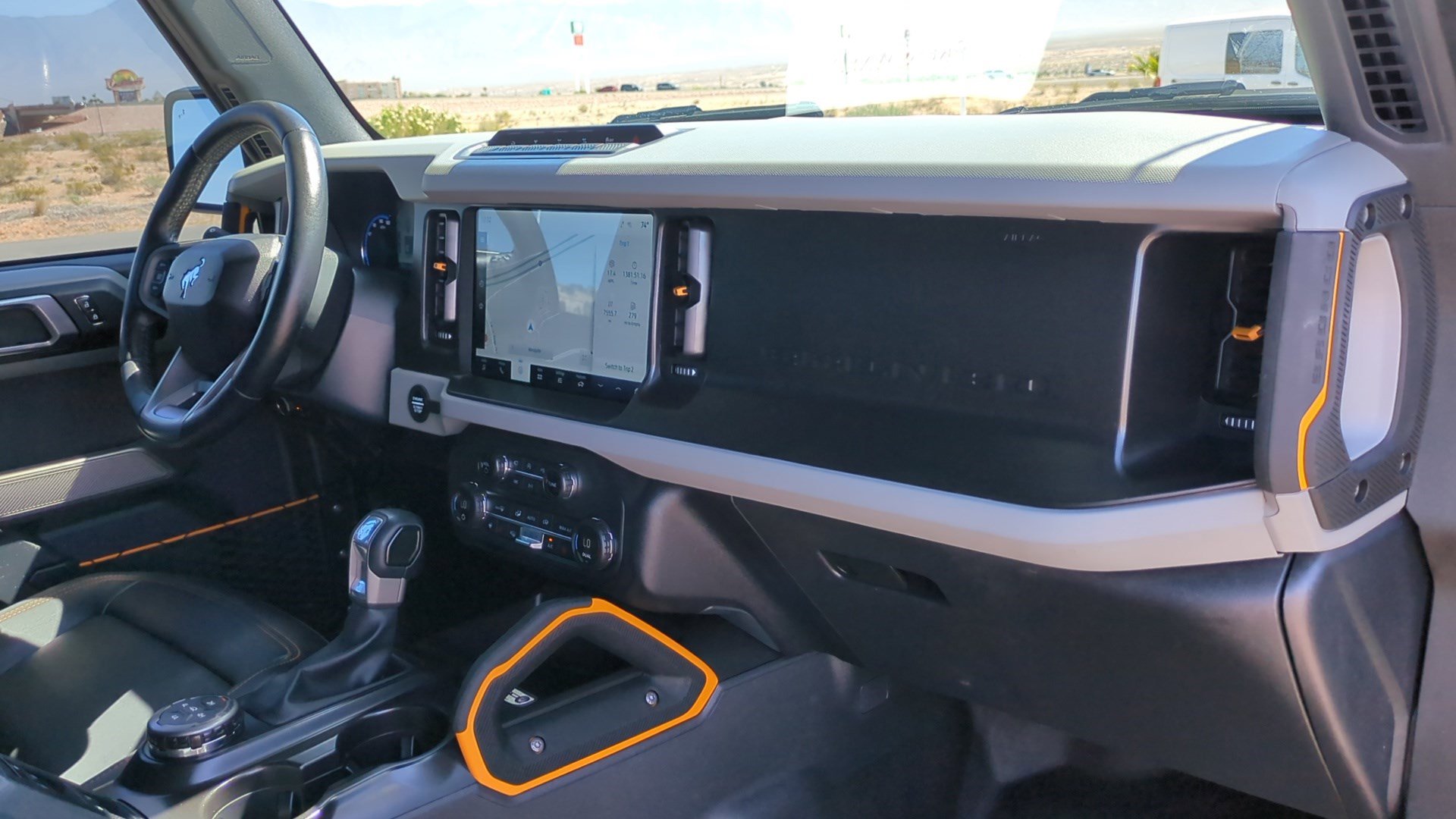 Used 2023 Ford Bronco Badlands image 30