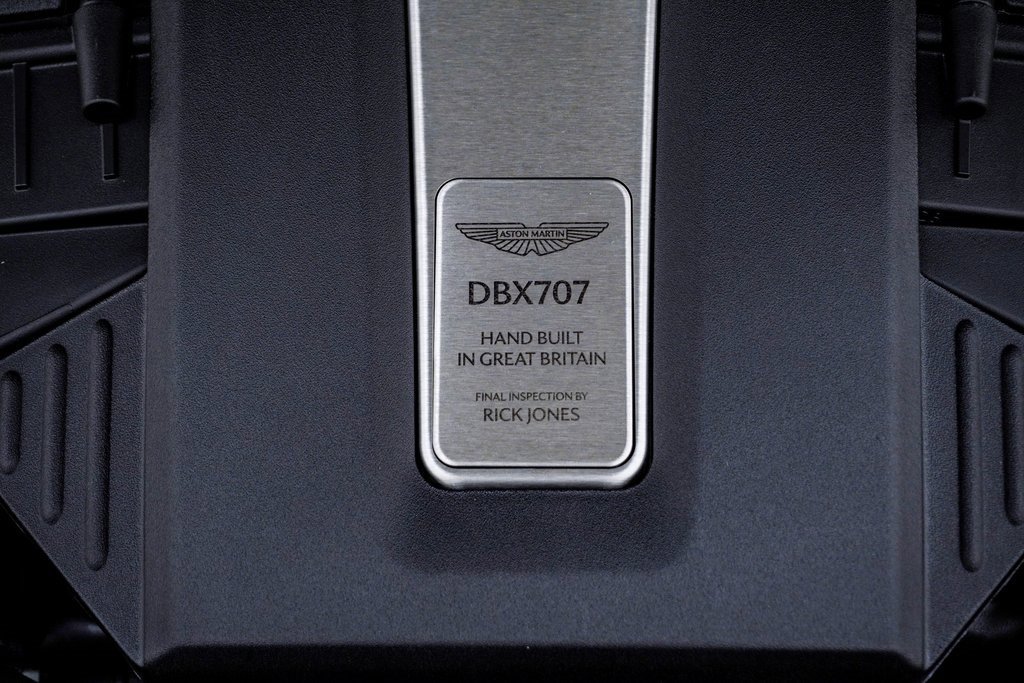 Used 2025 Aston Martin DBX 707 image 35