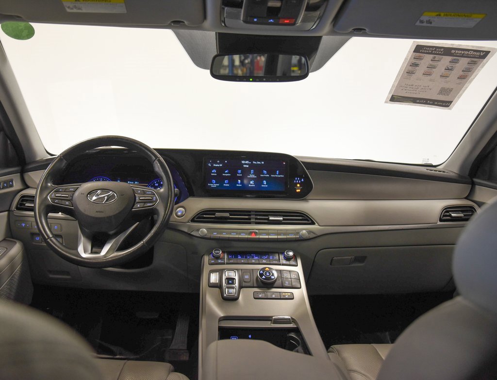 Used 2022 Hyundai Palisade SEL w/ Premium Package image 3