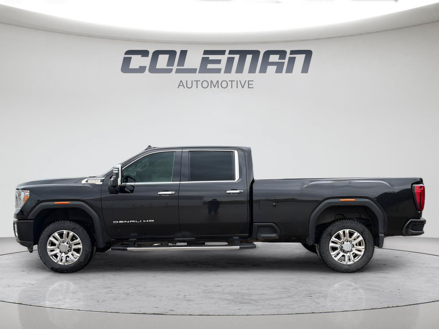 Used 2023 GMC Sierra 3500 Denali AWD/4WD image 5