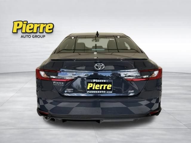 Used 2025 Toyota Camry SE AWD/4WD image 3