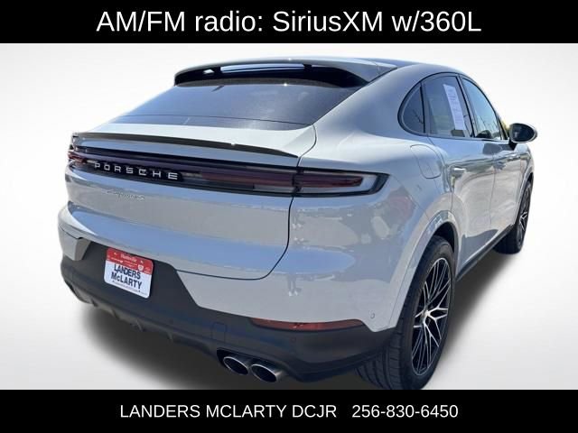 Used 2024 Porsche Cayenne S AWD/4WD image 8