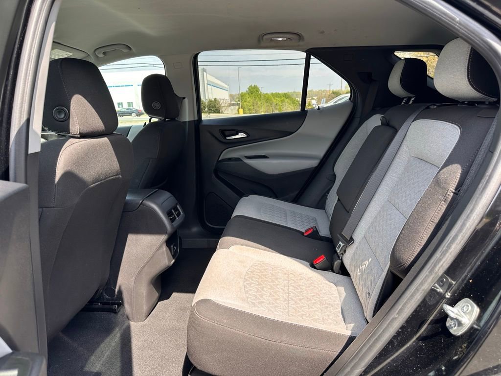 Used 2023 Chevrolet Equinox LS w/ LS Convenience Package image 21