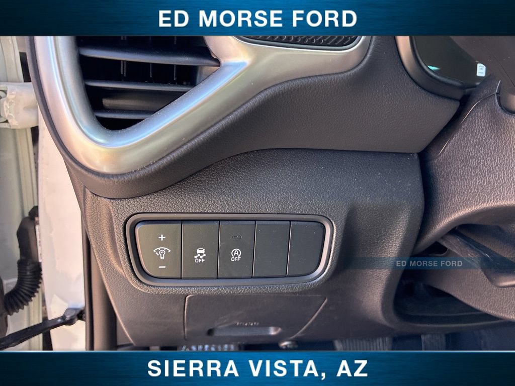 Certified 2025 Kia Soul LX FWD image 21
