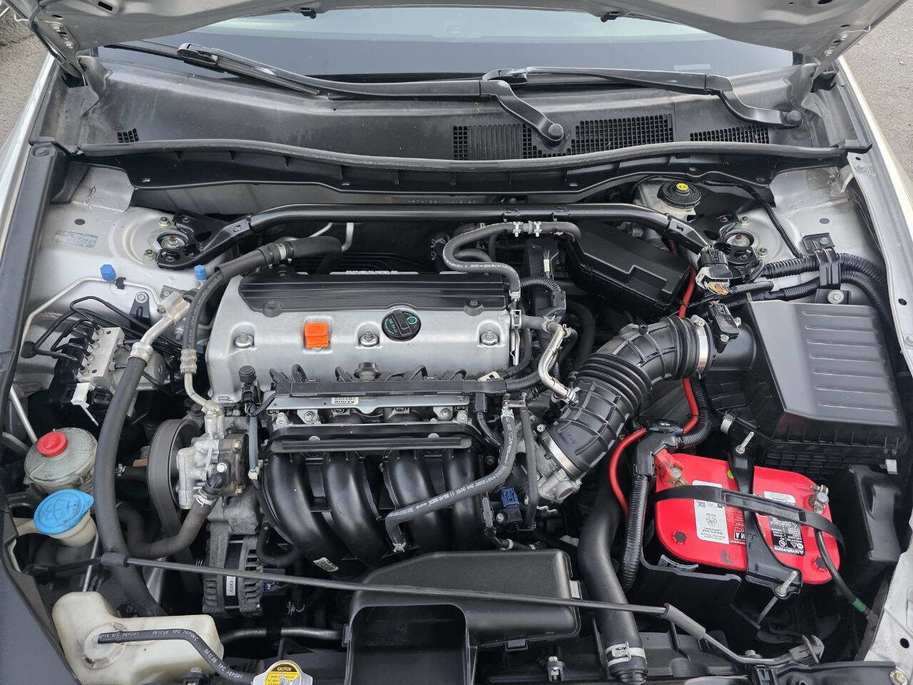 Used 2010 Honda Accord EX-L image 10