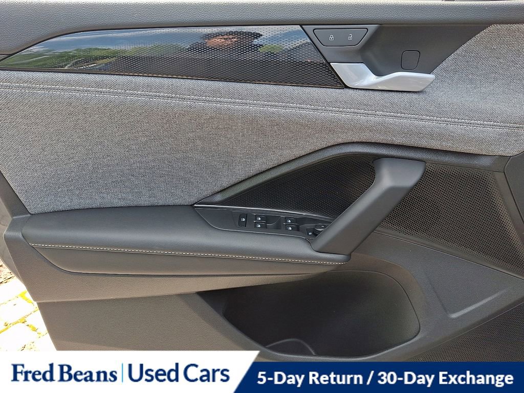 Used 2026 Volkswagen Tiguan S AWD/4WD image 12