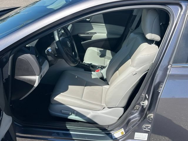 Used 2018 Acura ILX FWD image 7