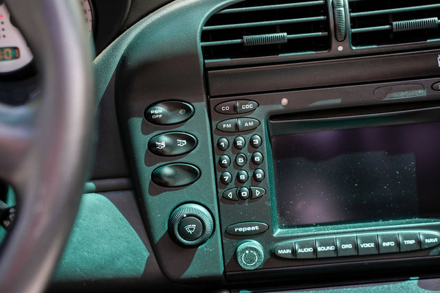 Used 2005 Porsche 911 Turbo S image 46