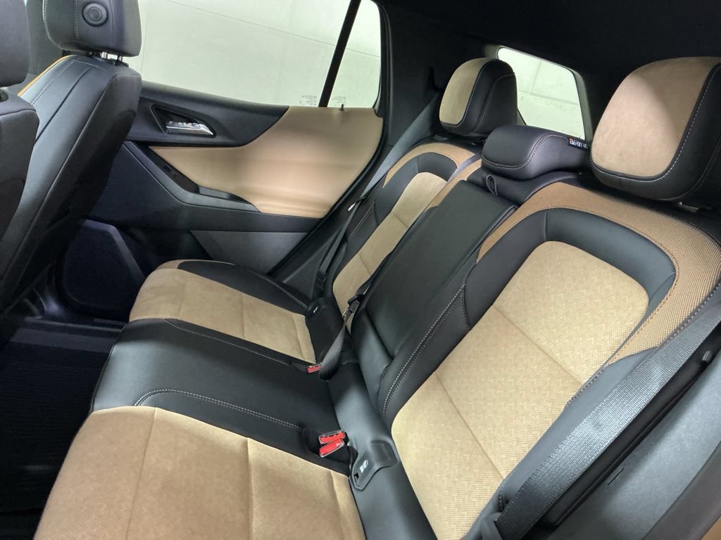 New 2027 Chevrolet Equinox ACTIV w/ Safety and Technology Package AWD/4WD image 8