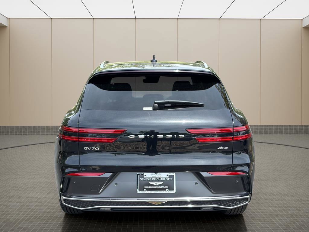 Certified 2026 Genesis GV70 2.5T image 4