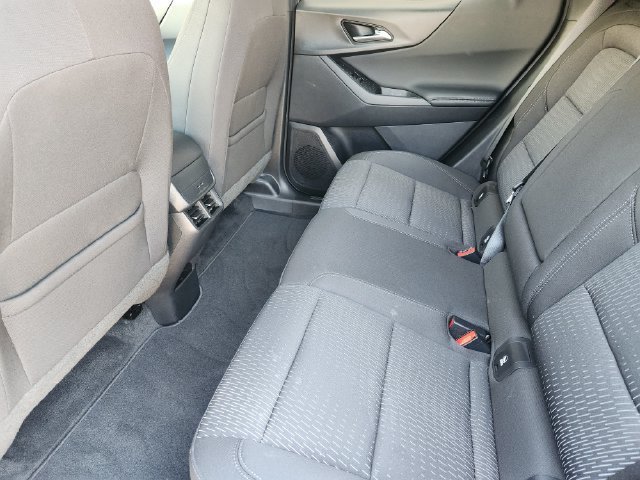 Used 2026 Chevrolet Equinox LT FWD image 30