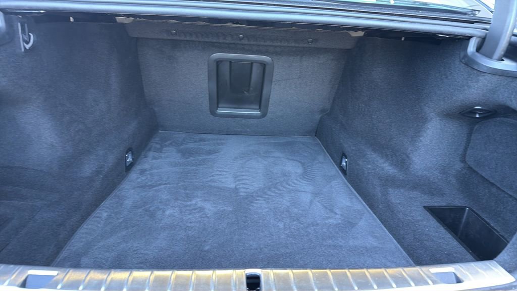 Used 2022 BMW 750i xDrive w/ Luxury Rear Seating Package image 23