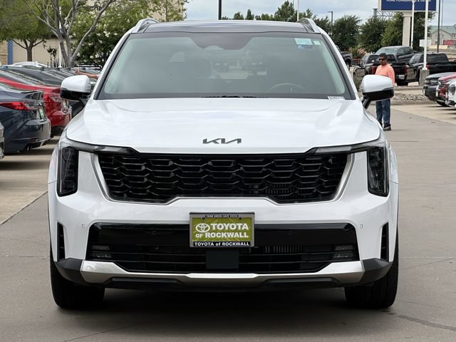 Used 2025 Kia Sorento EX w/ Panoramic Sunroof Package FWD image 7