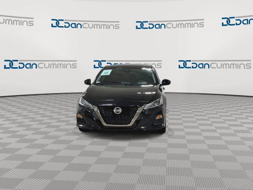 Used 2021 Nissan Altima 2.0 SR FWD image 3