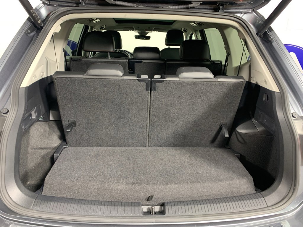Used 2024 Volkswagen Tiguan Wolfsburg Edition image 36