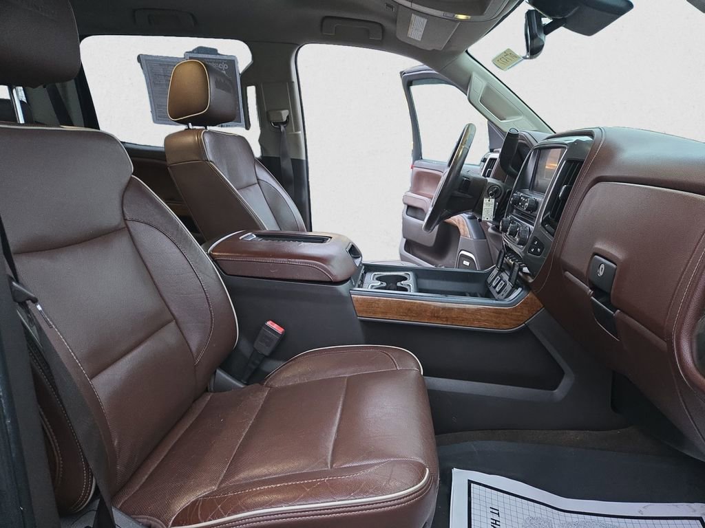 Used 2016 Chevrolet Silverado 2500 High Country w/ Duramax Plus Package image 16